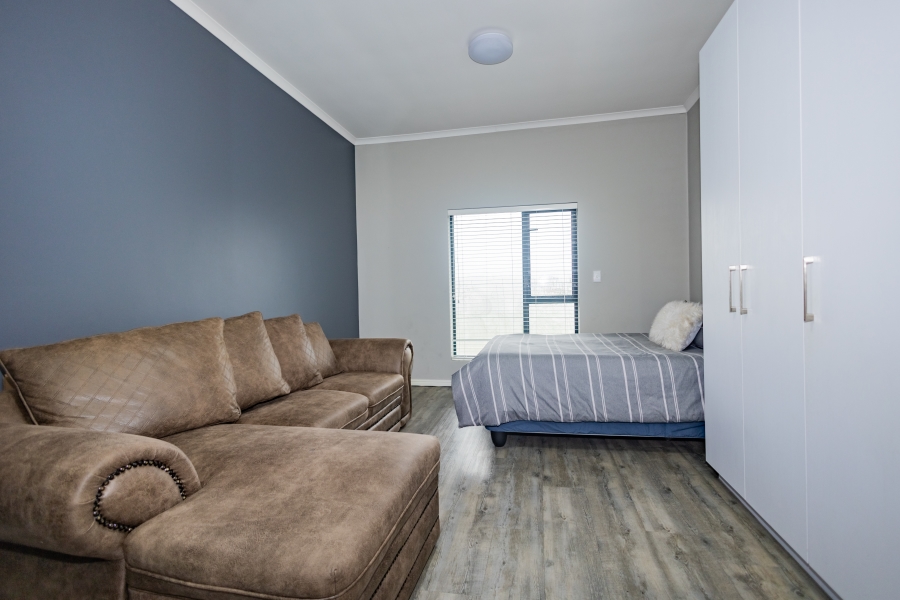 1 Bedroom Property for Sale in Haasendal Western Cape